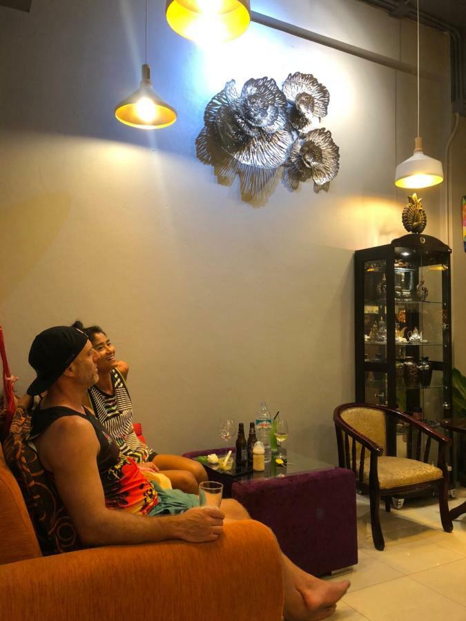 Elcidium Boutique