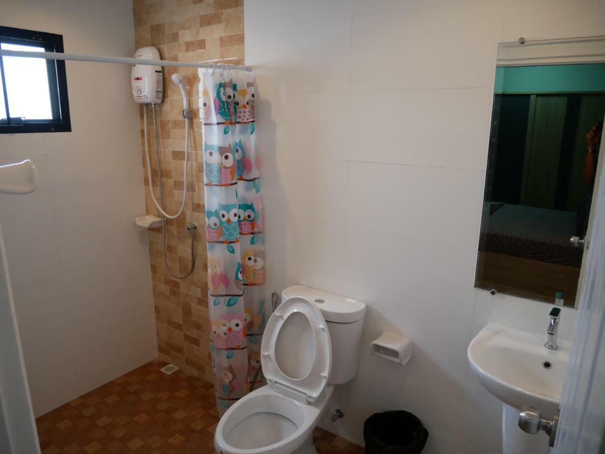 Holiday park สุชาวลัย แอท ซี Cha-Am