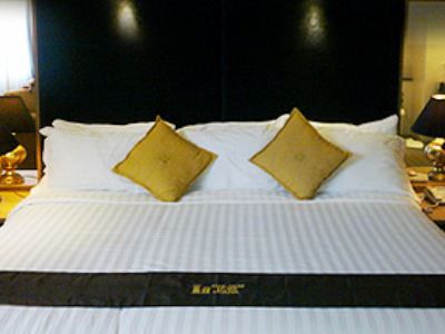 Resort Golden Cliff House