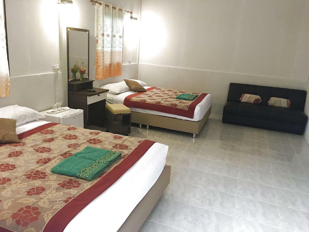 Khao Sok Evergreen House