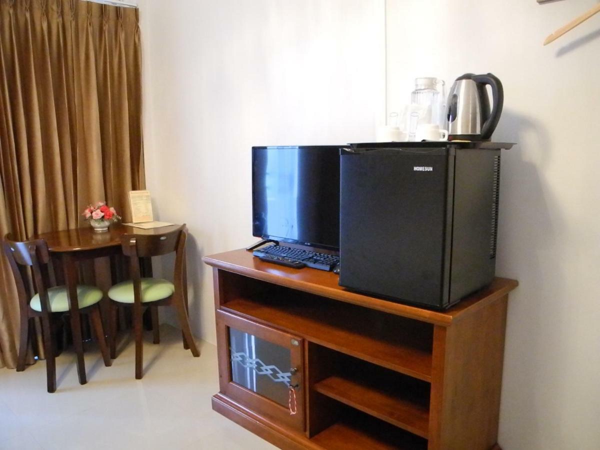 Bann Tawan Albergue *