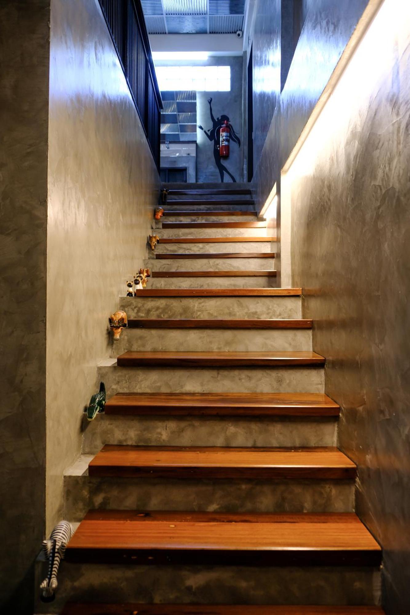 Baan Lung Poshtel Albergue Chiang Mai