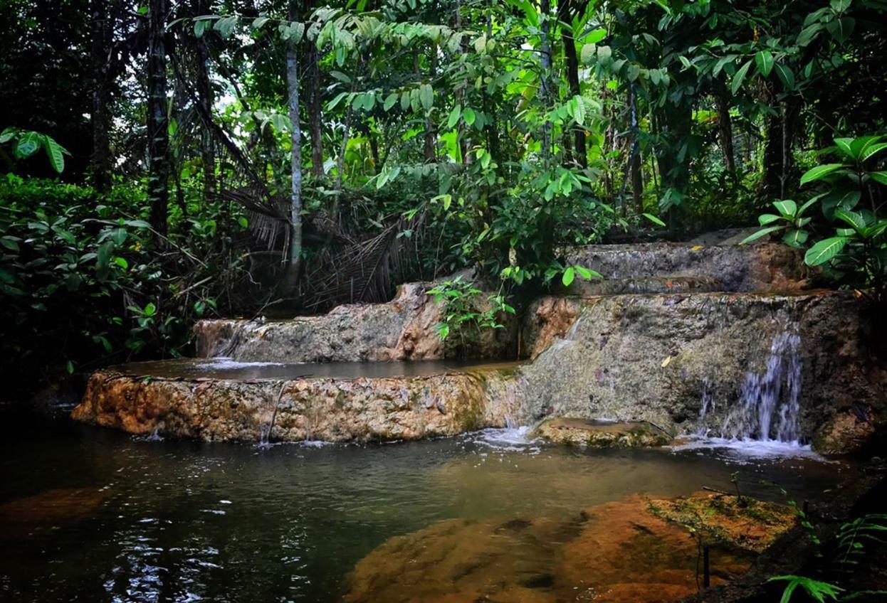 Baan Suan Tondin Resort *