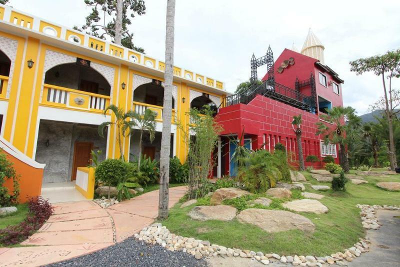 B Square @ Khanom