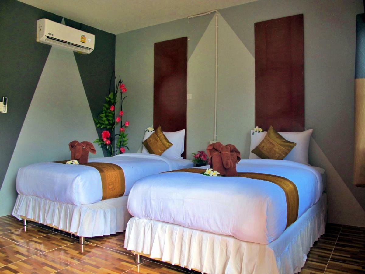 Chawlay Guest house 2*