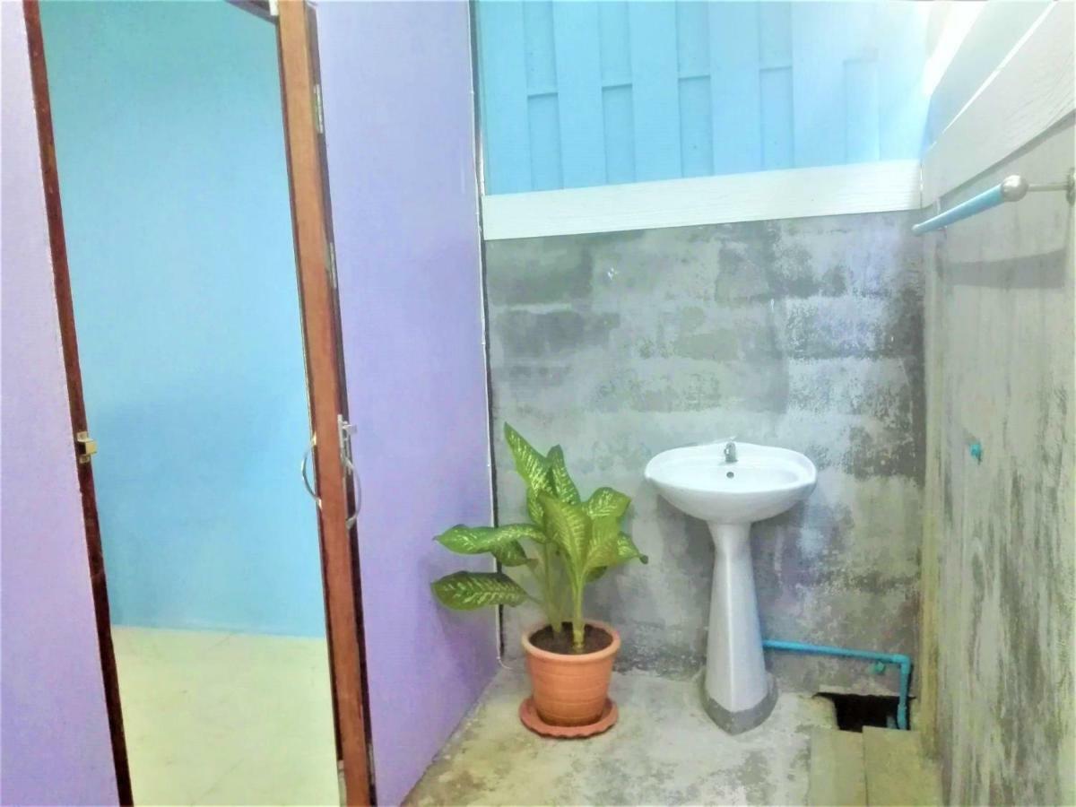 Mother Hostel *