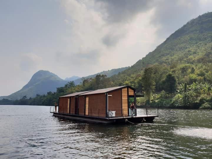 Baan Krupong Resort *