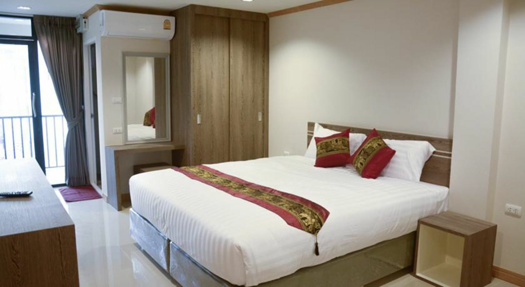 Sunlight Hotel 3*