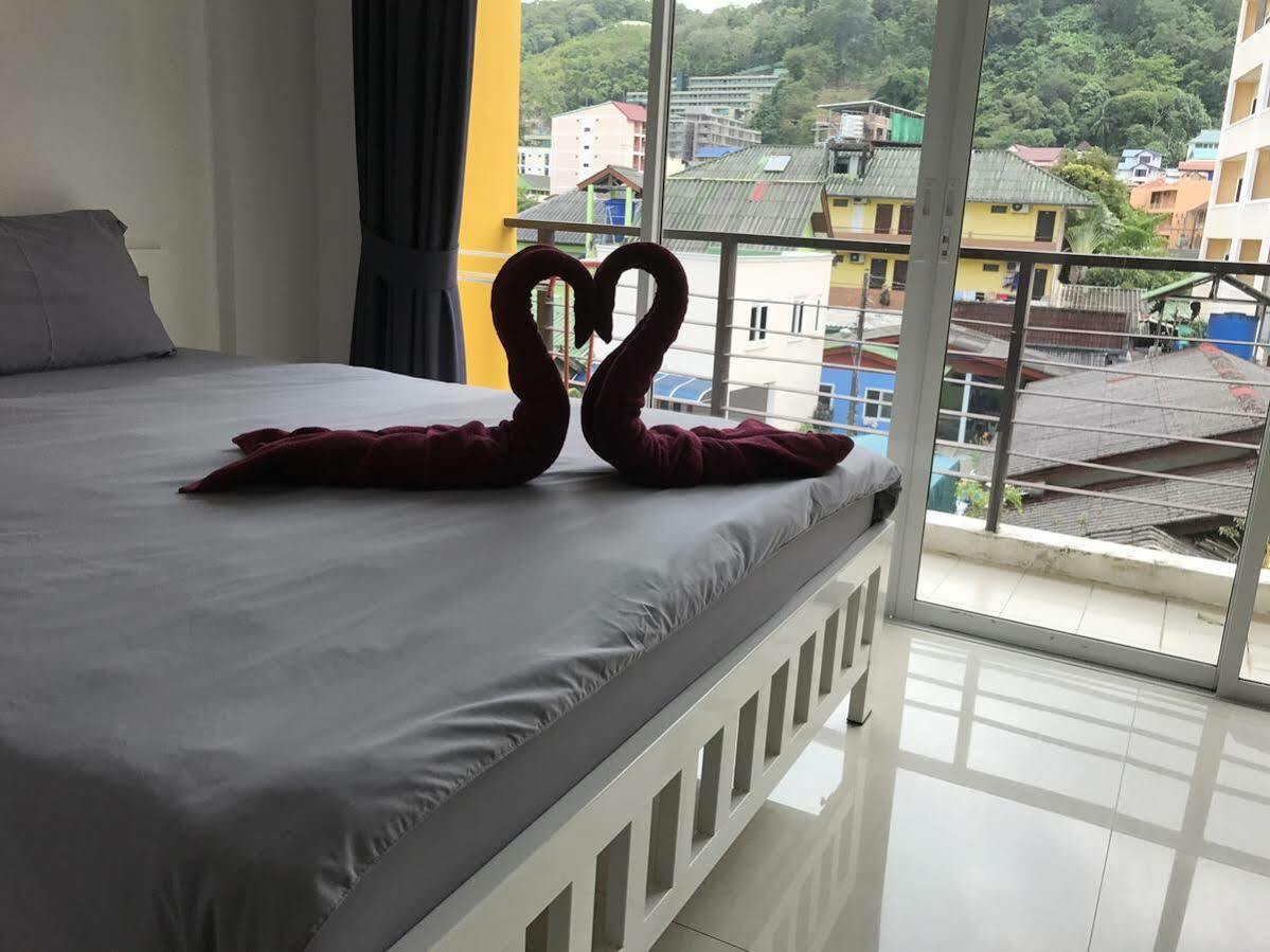 Bedbox Hostel Albergue Patong