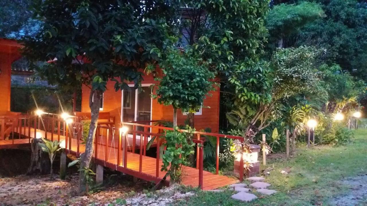 Assada Boutique Phuket Hotel Praia de Kata