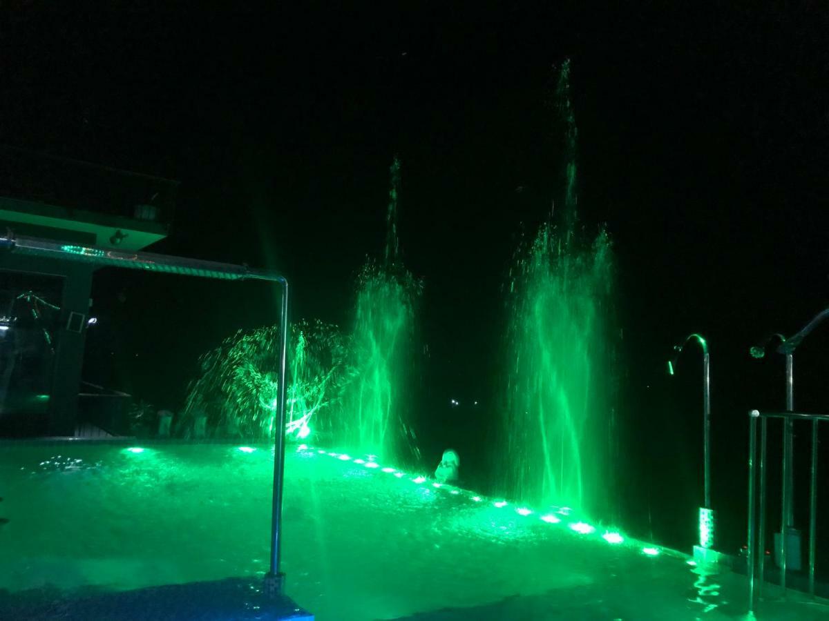 Chef Nirvana Pool