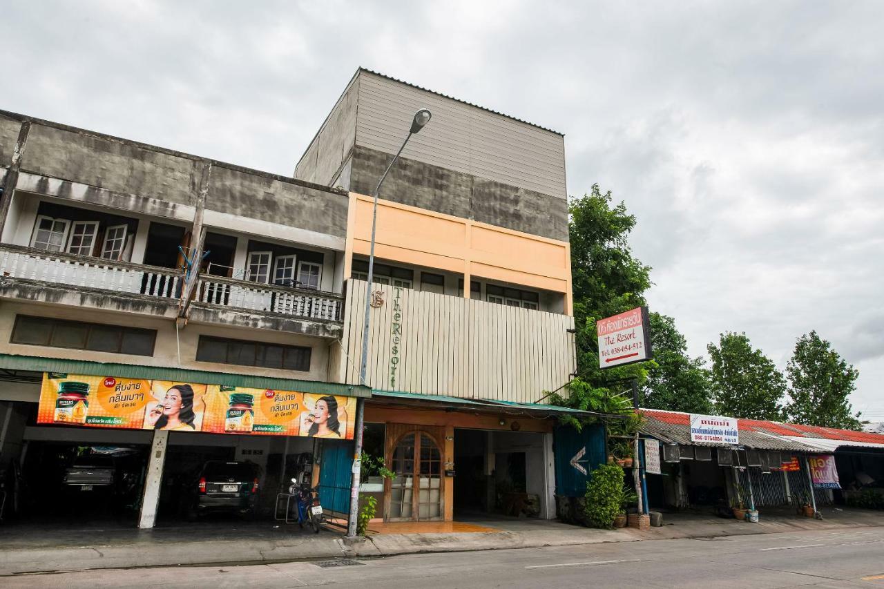 Inn Oyo 276 The Chonburi