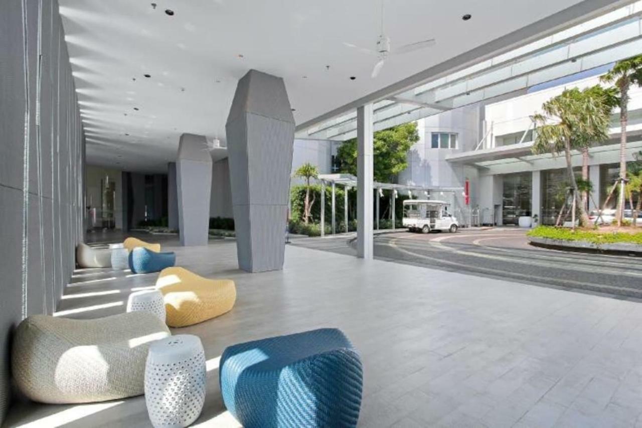 Apartment Moevenpick Residence/1br/beach Access/luxury