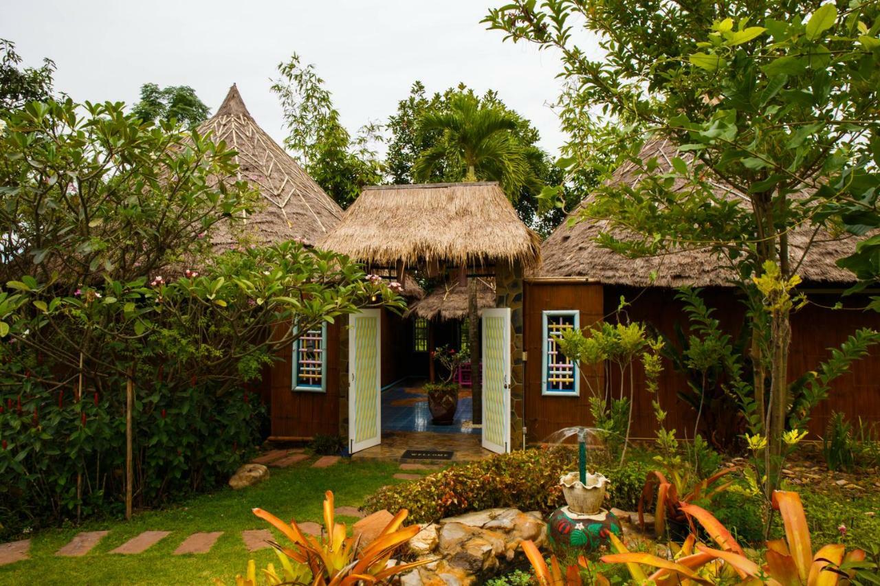 Reewa Waree Resort
