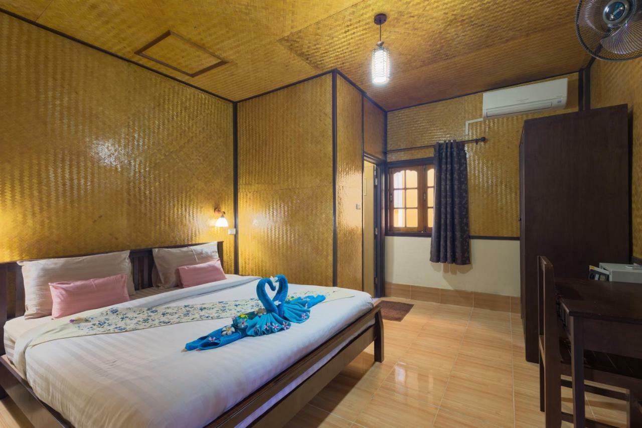 Guest house La Luna Italian Restaurant &