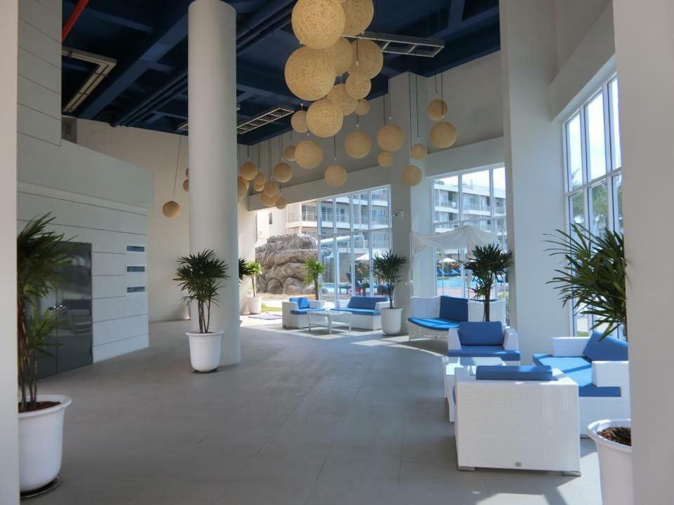Apartment Grand Blue 509 Mea Phim Beach, Klaeng, Rayong, Thailand