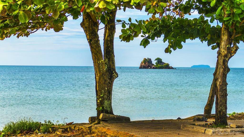 Grand Blue 509 Mea Phim Beach, Klaeng, Rayong, Thailand Mae Phim