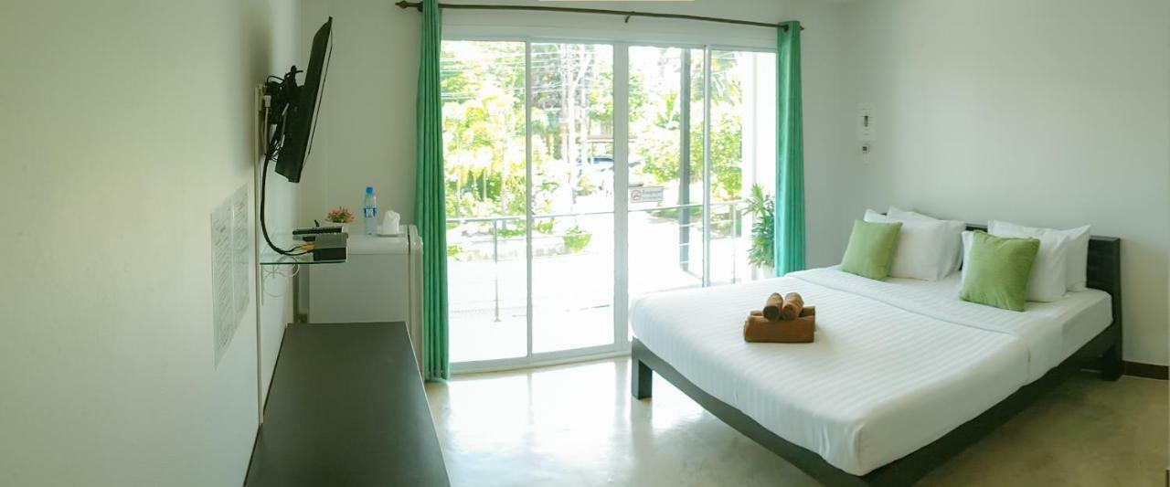 Hotel Baan I Talay บ้านไอทะเลชุมพร 2*