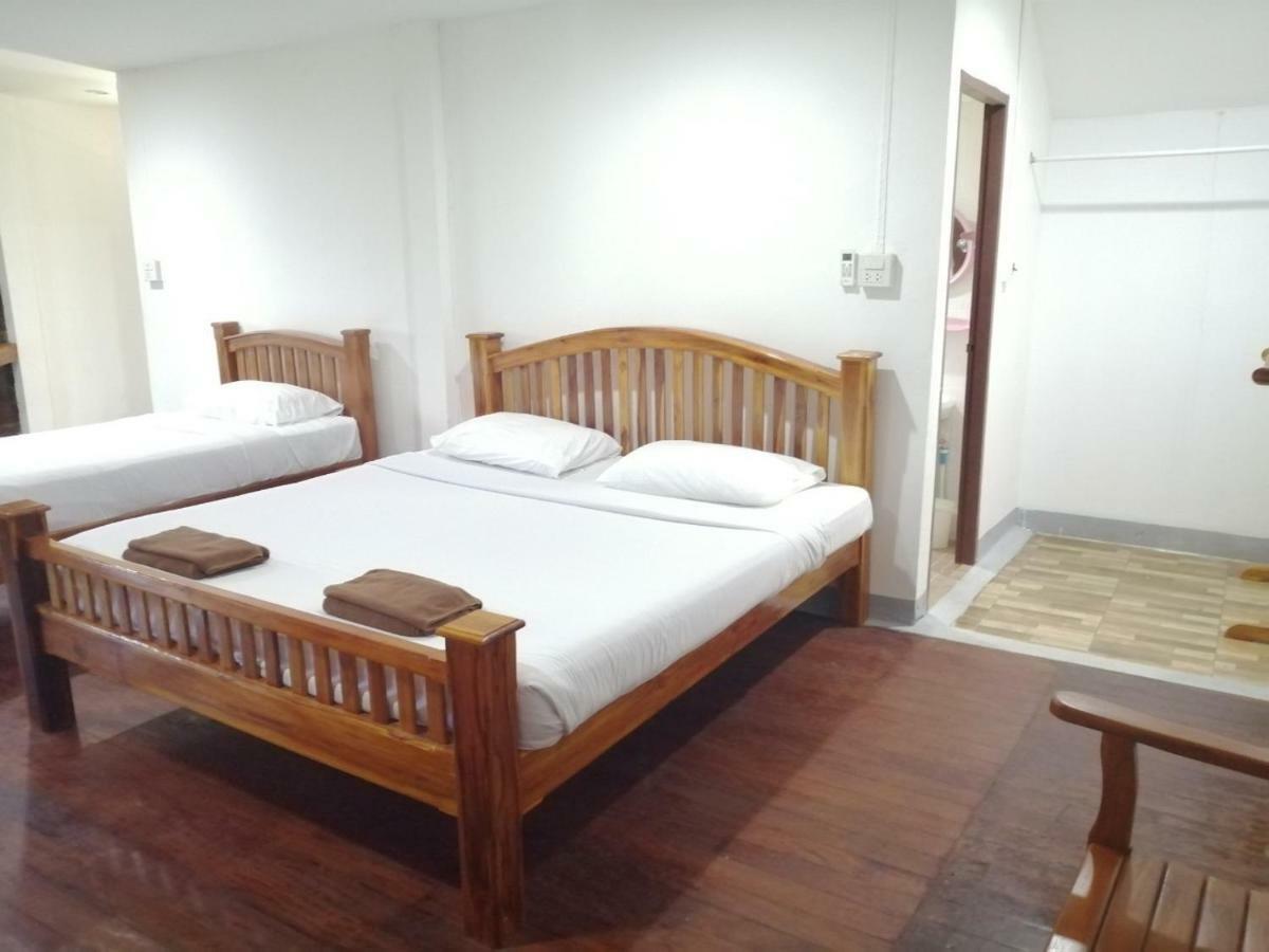 Jansom Hotel