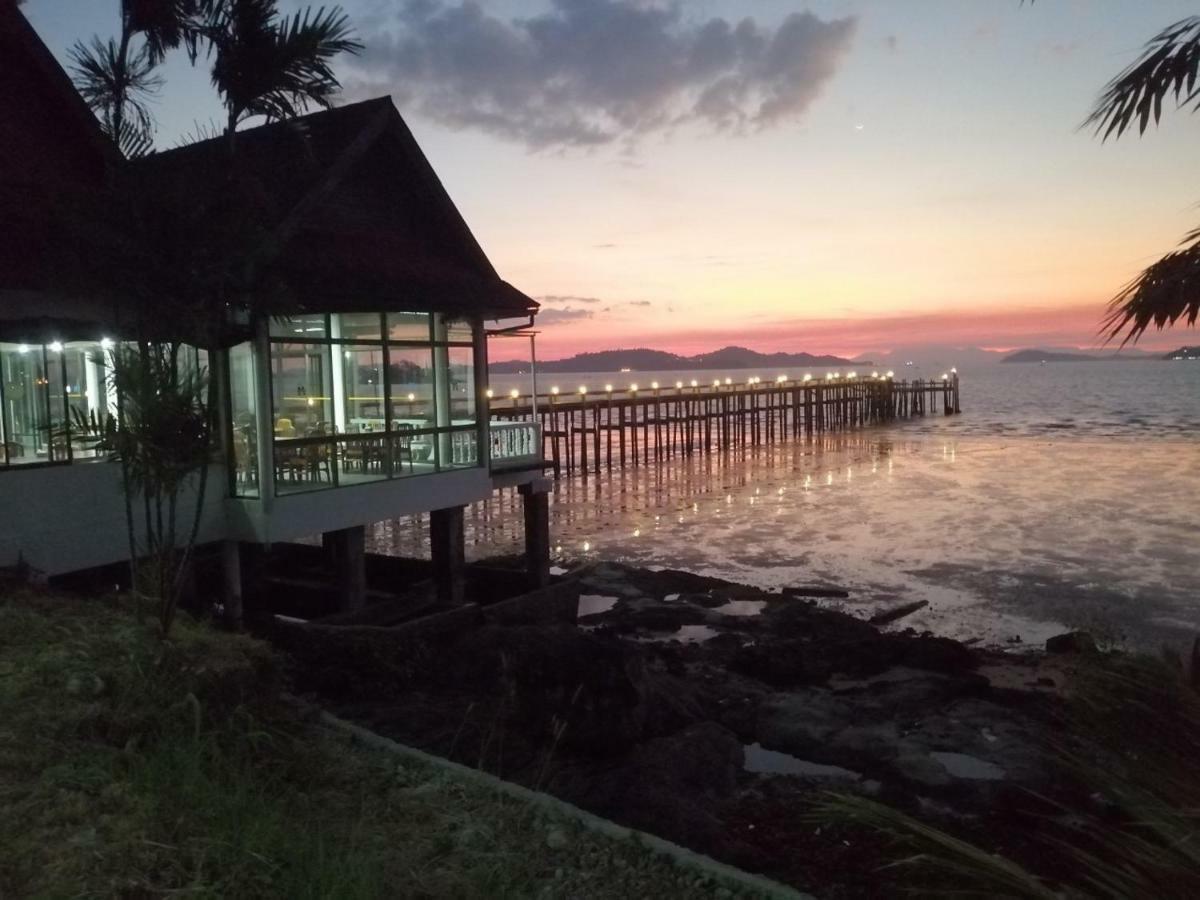Jansom Hotel Ranong