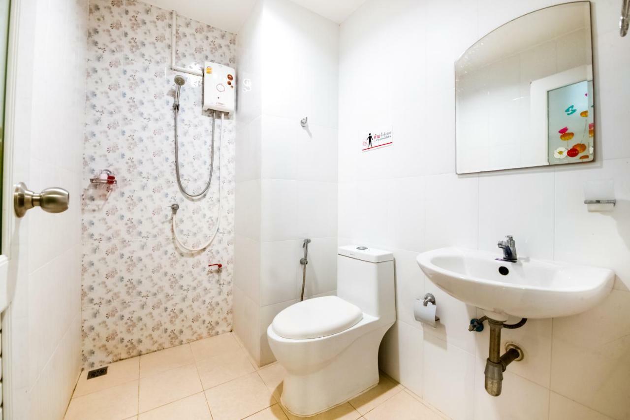 Oyo 306 Paradise Park Laemchabang 2*