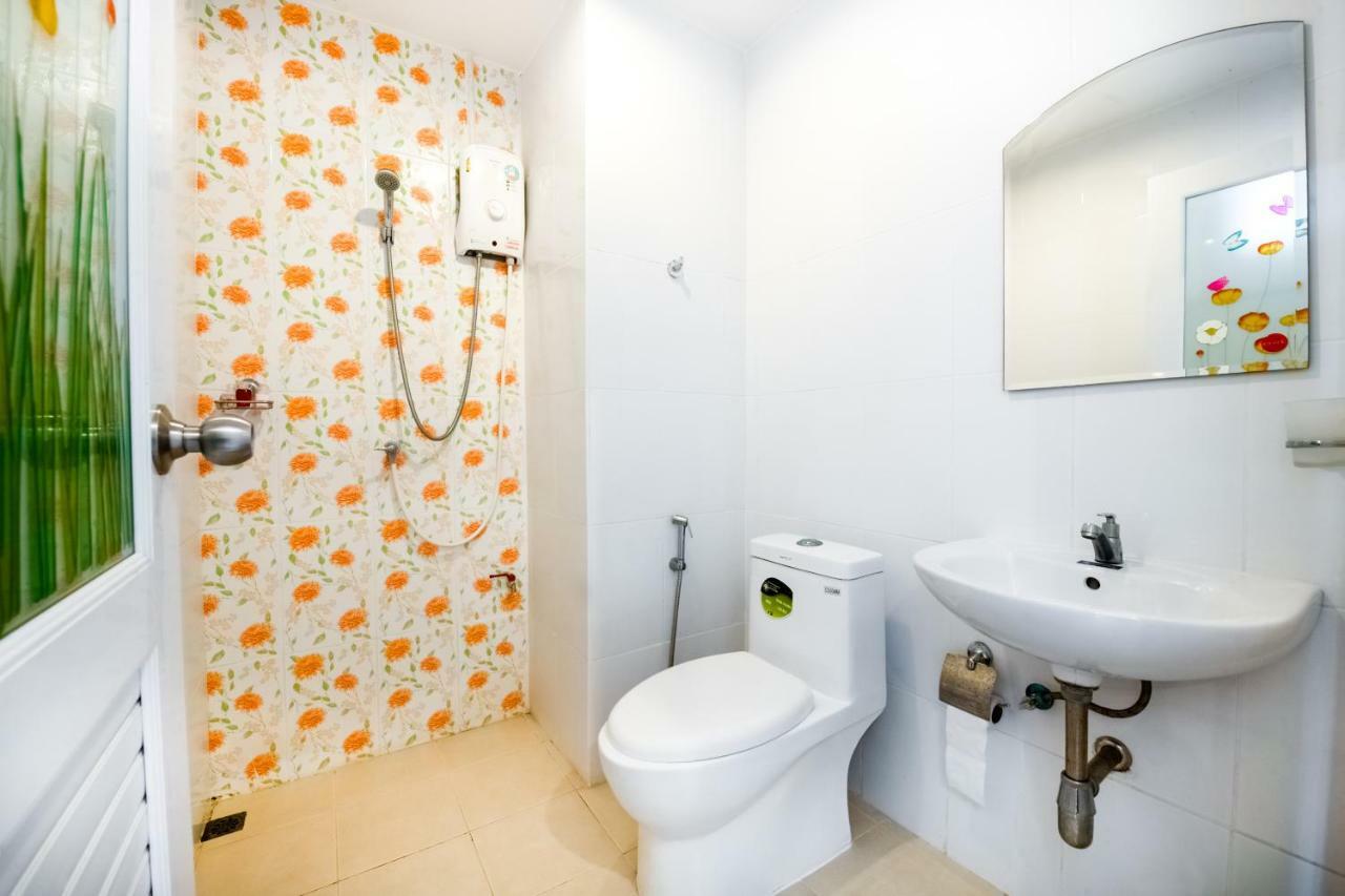 Oyo 306 Paradise Park Laemchabang 2*