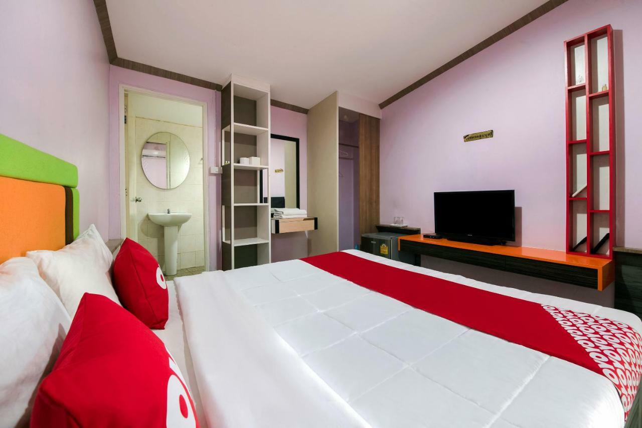 Inn Oyo 276 The 2*