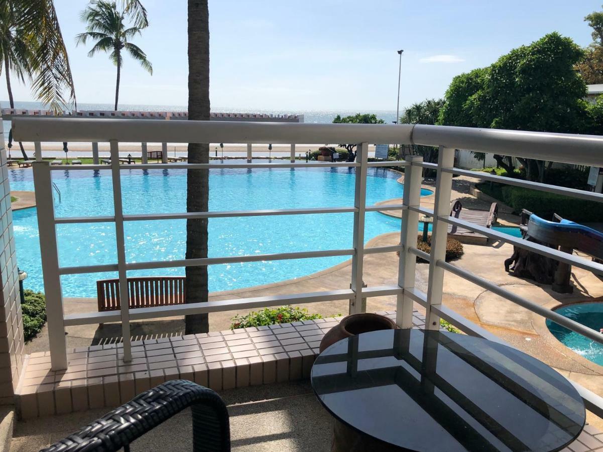 Spectacular Ocean View At Baan Sansaran Apartment