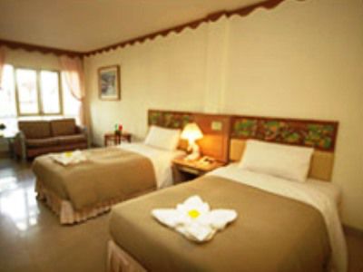 Dad D By Resort Lopburi