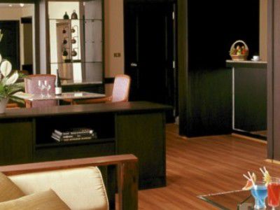 Hotel The Sriracha By Bbh Japan Si Racha