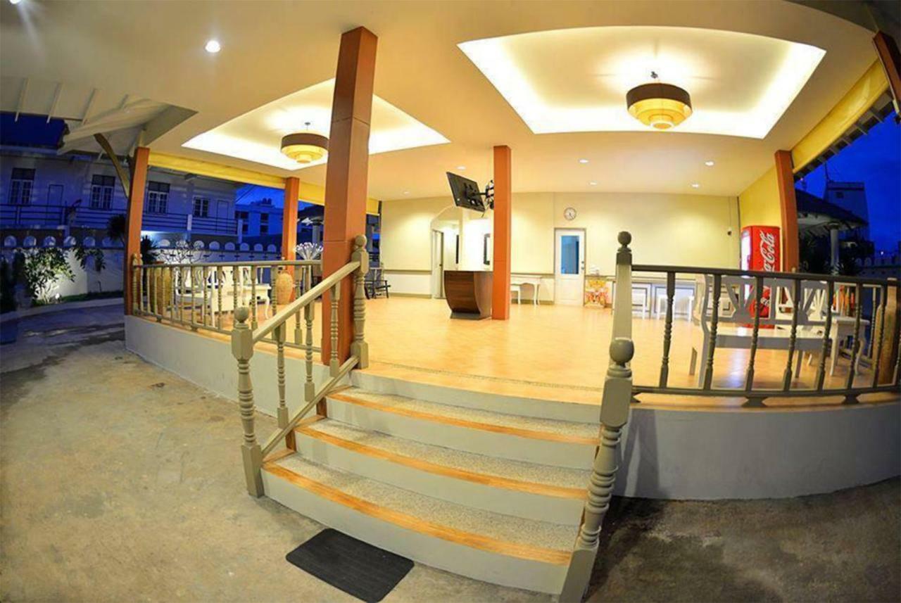 Sleep Hotel - Sha Certified 2* Surat Thani
