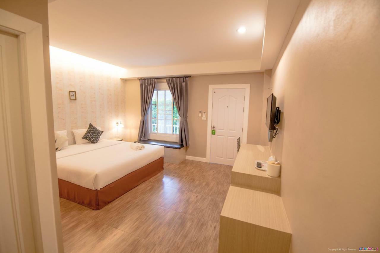 Hotel Color Sha Certified Sakon Nakhon