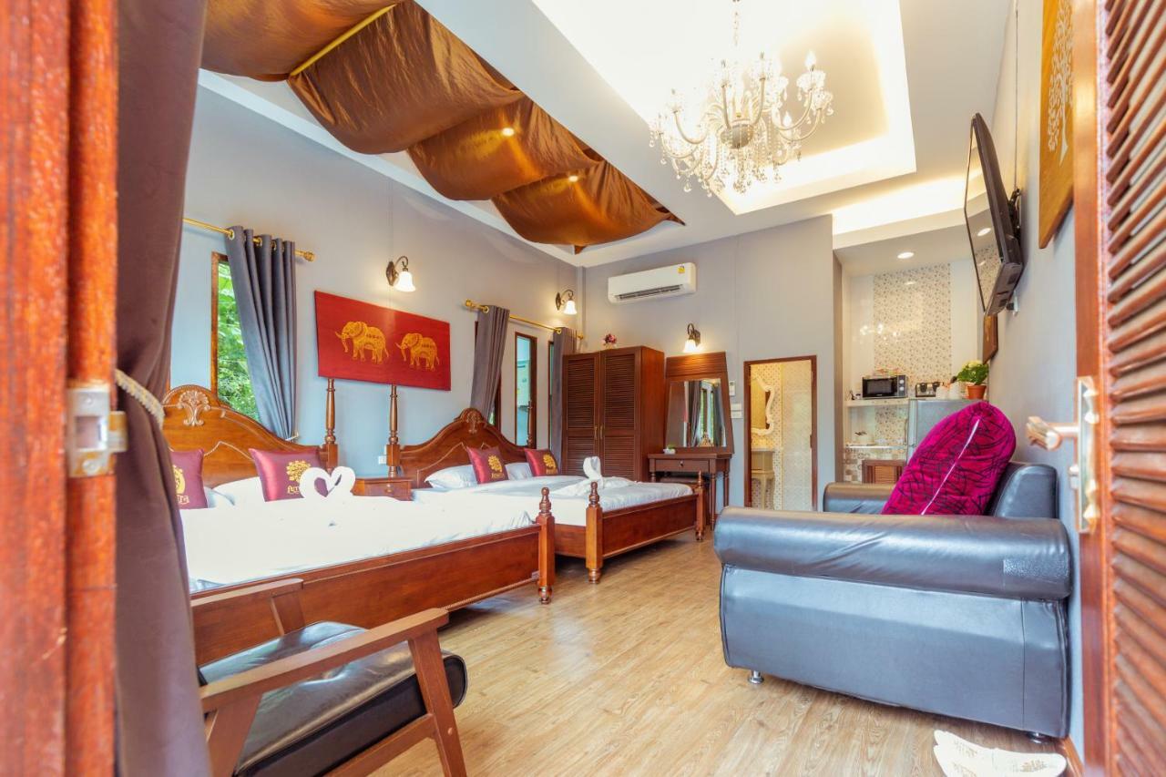 Amantra & Village Resort