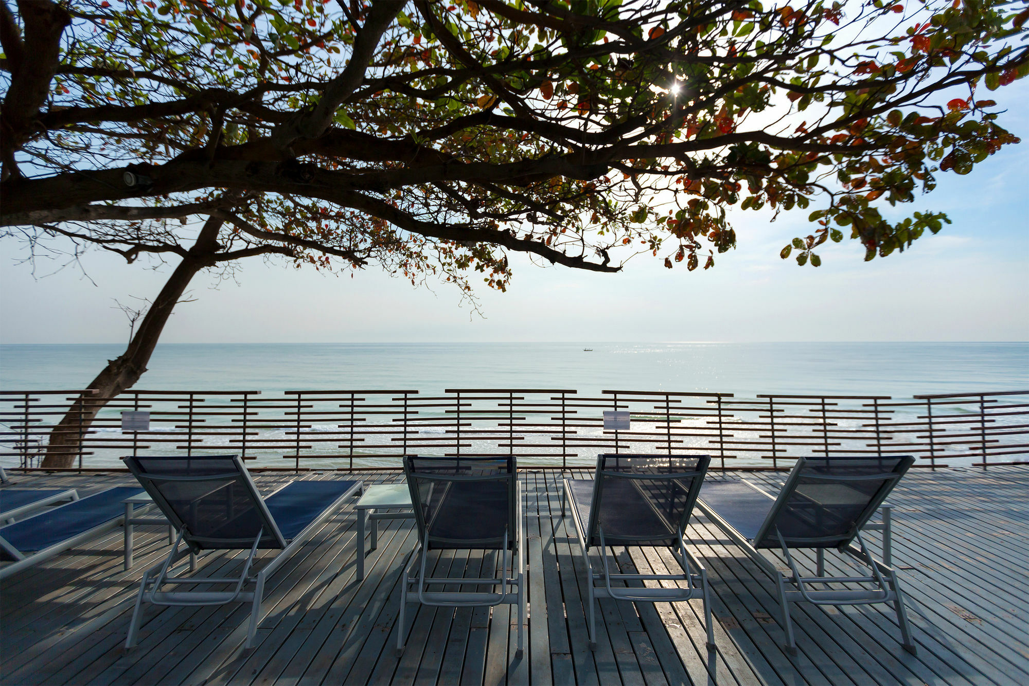 Baan Sanploen Beachfront * Hua Hin