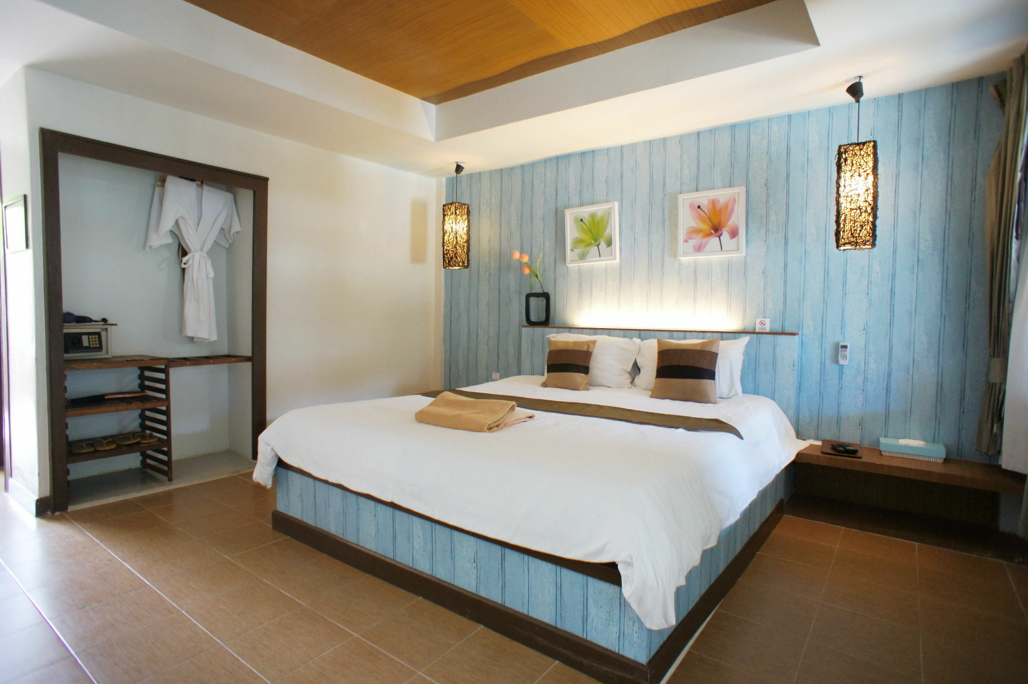The Hideaway HHQ