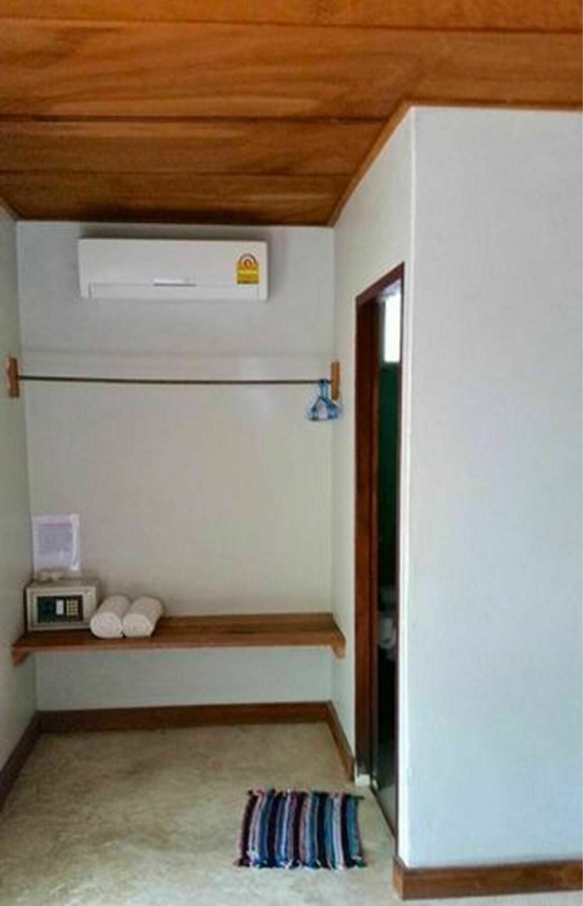 Resort Free House 2*