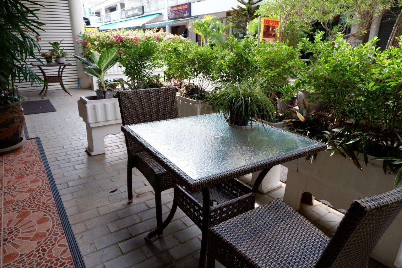 Apartment Sawasdee *