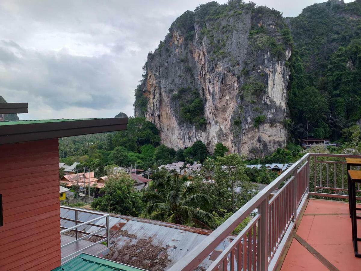 Hilltop Resort Railay Beach