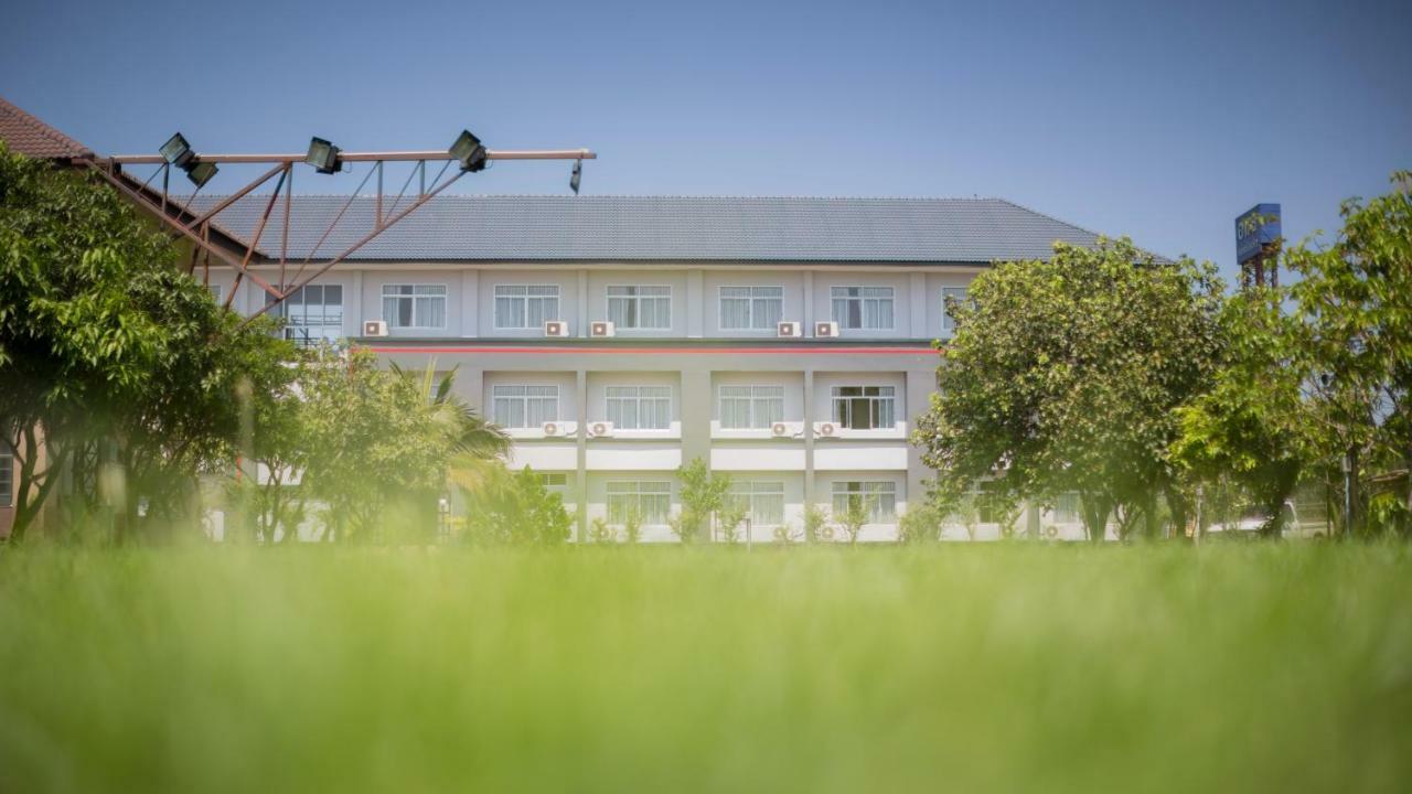 Araya Hotel