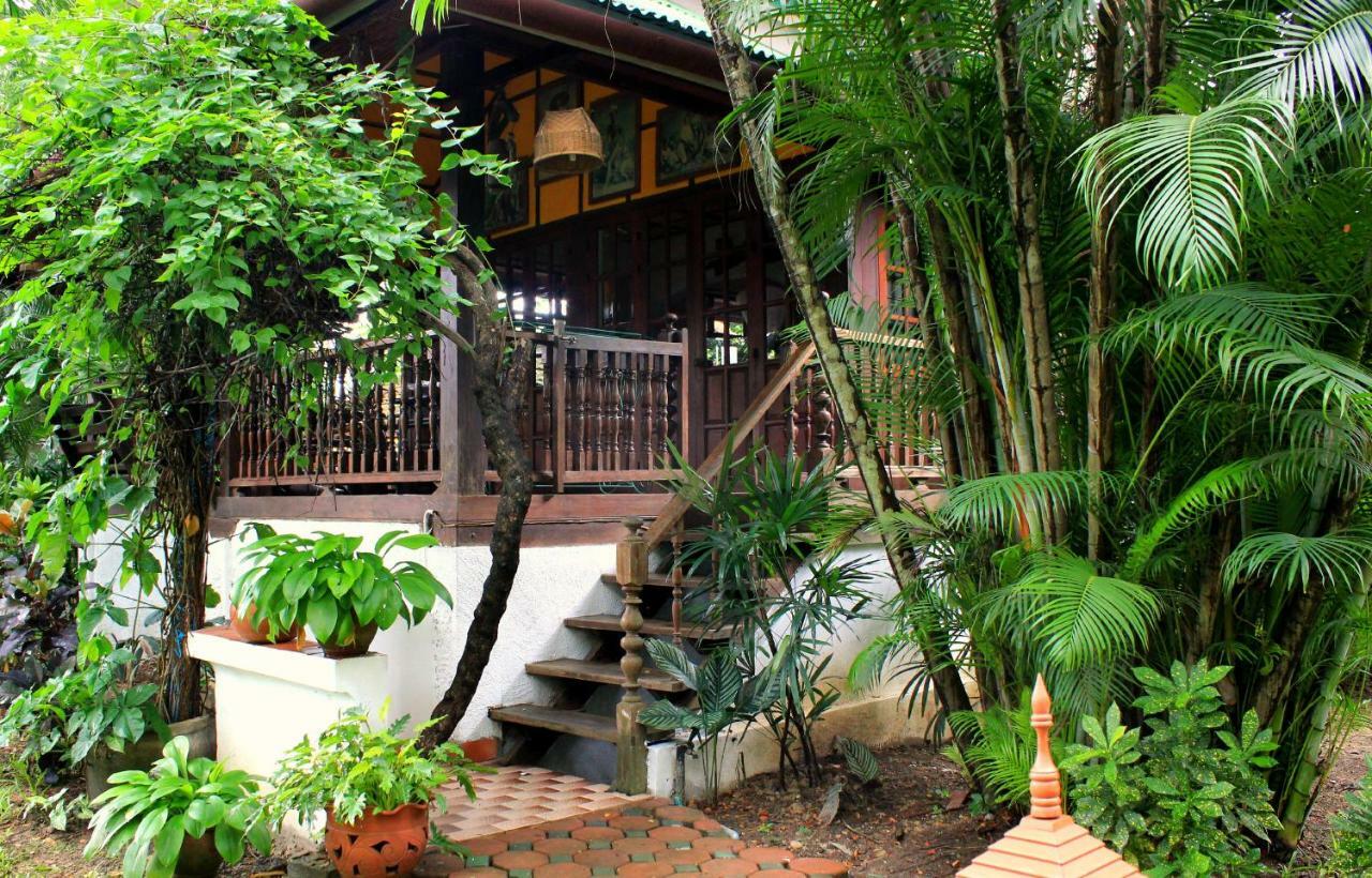 Hotel Secret Garden Chiangmai San Kamphaeng