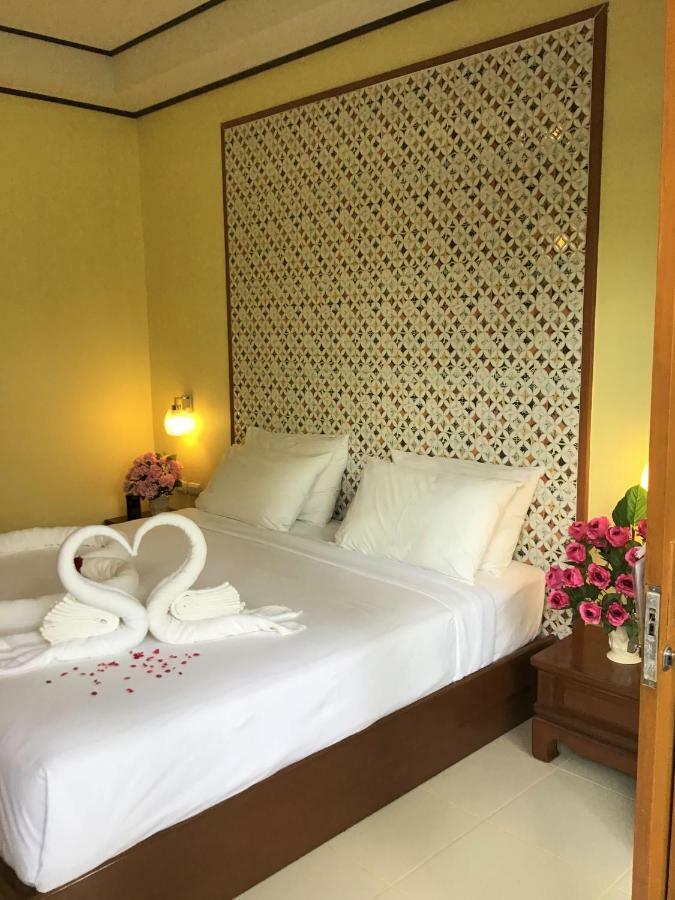 Pratum Khao Lak