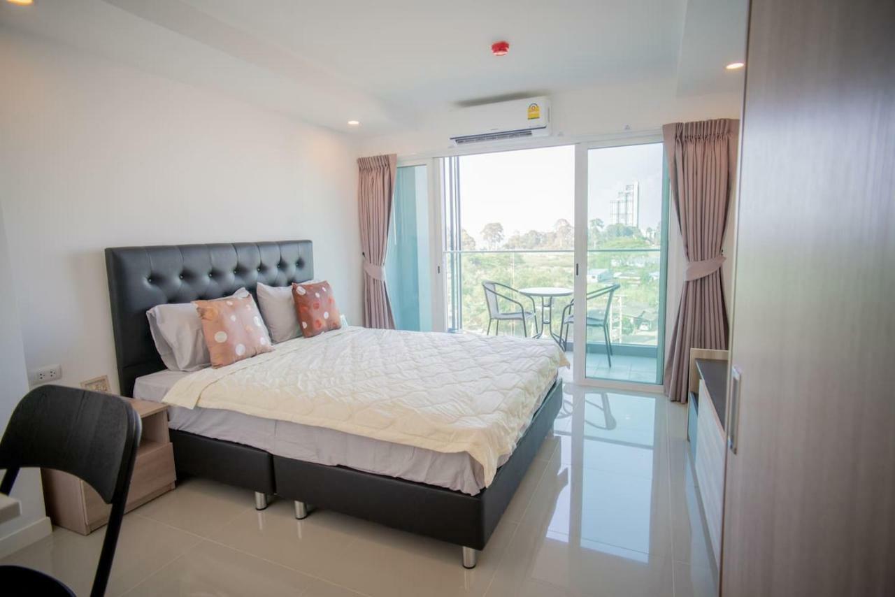 Cozy Seasaran Sattahip