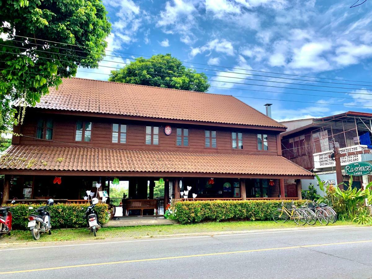 Resort Riverhouse-the Teak House 3*