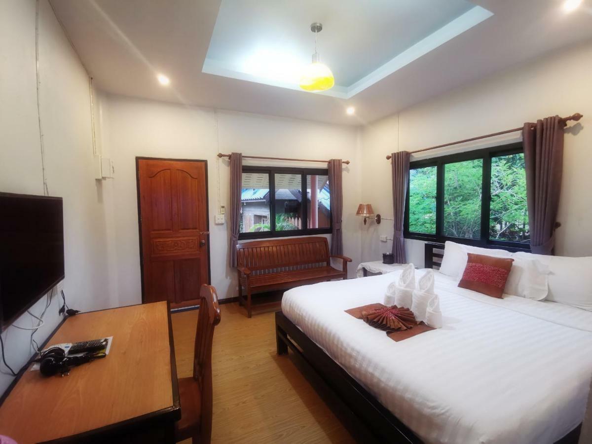 Resort Ban Phumon Talang Resort