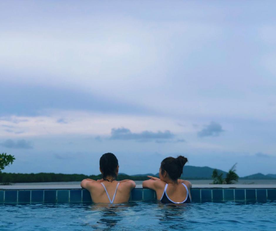 Hotel Baan Rim Ao