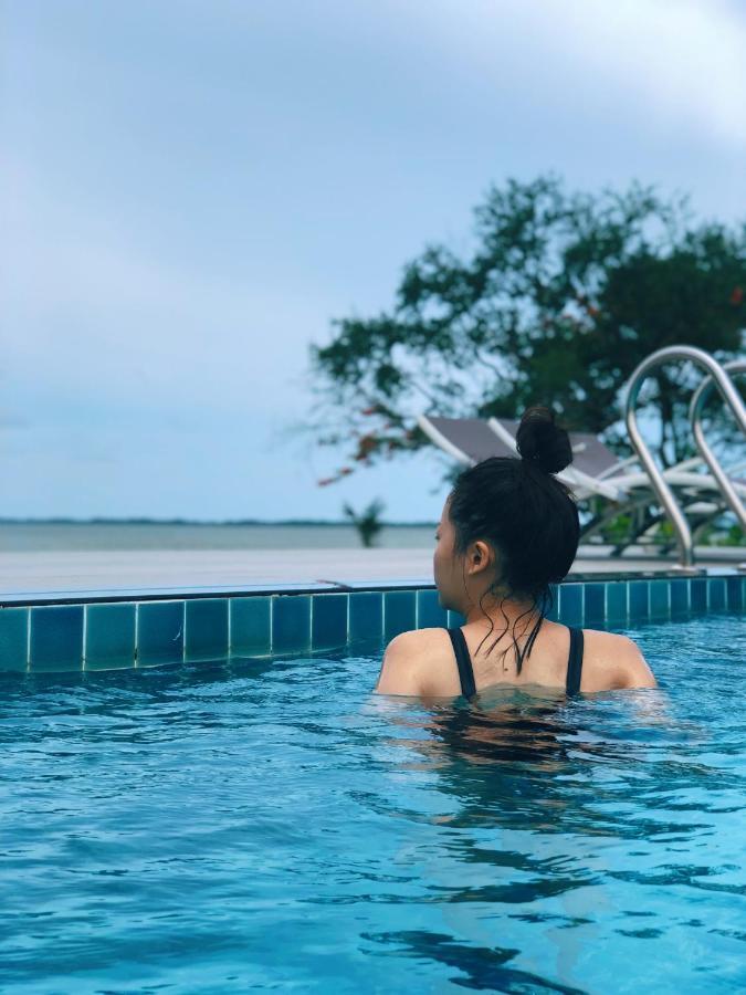 Hotel Baan Rim Ao Chanthaburi