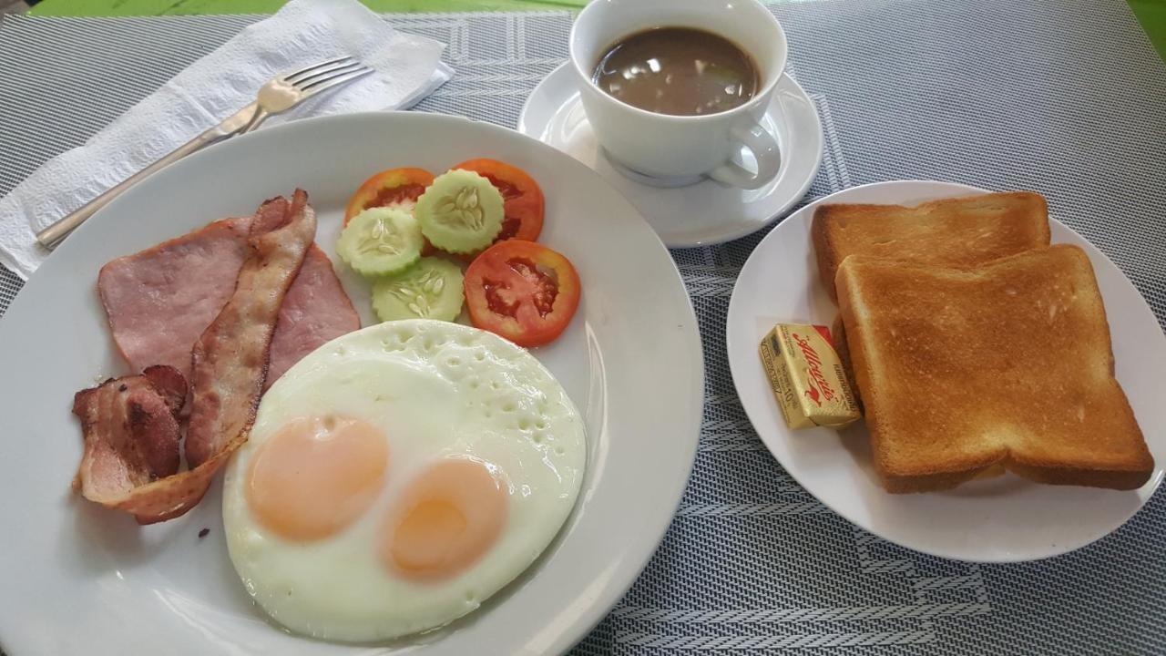 Baan Kratom Tong By The Sea Holiday home *