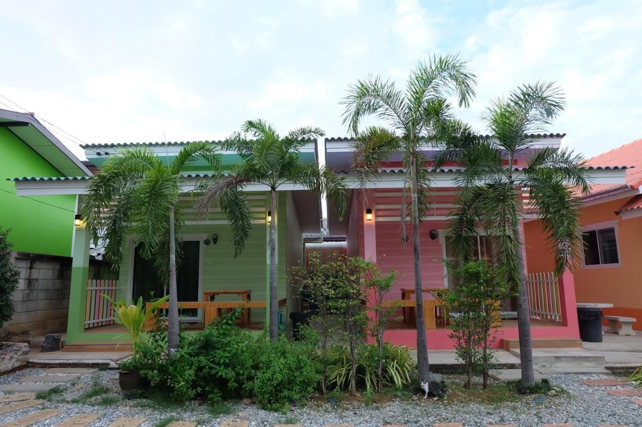 Resort Thippawan Ko Si Chang