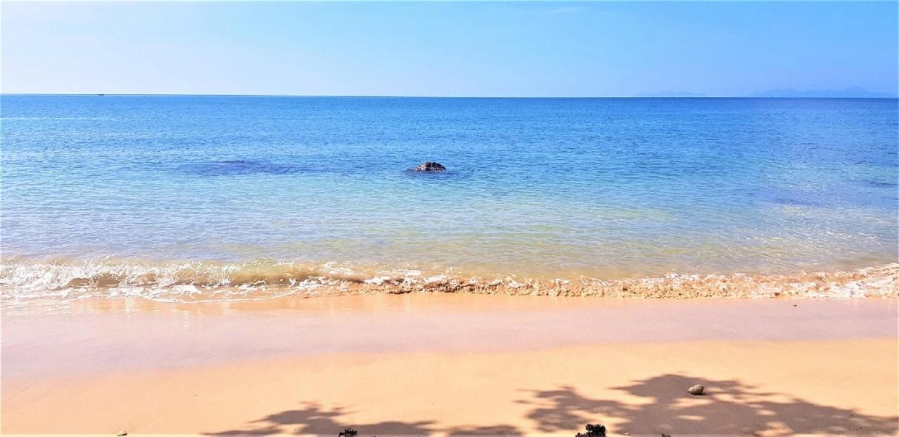 Coral Bay Koh Jum
