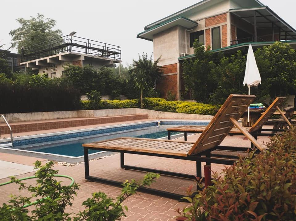 Overview Resort *